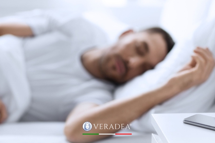 Are Smartphones the Number One Enemy of Sleep?